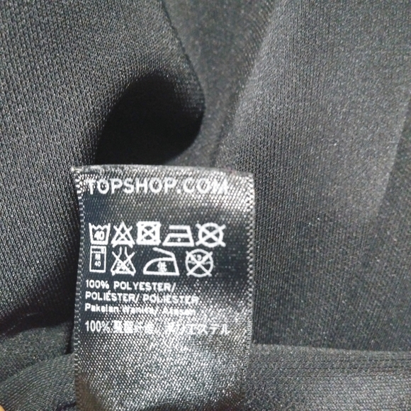 Topshop wrap Top long sleeves 
Size 4 - Picture 5 of 5